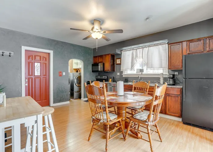 Niles Vacation Rental Near St Joseph River!